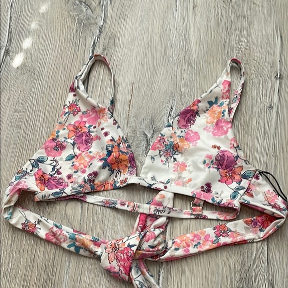 Tularosa Swim Bikini Top - Picture 7 of 7